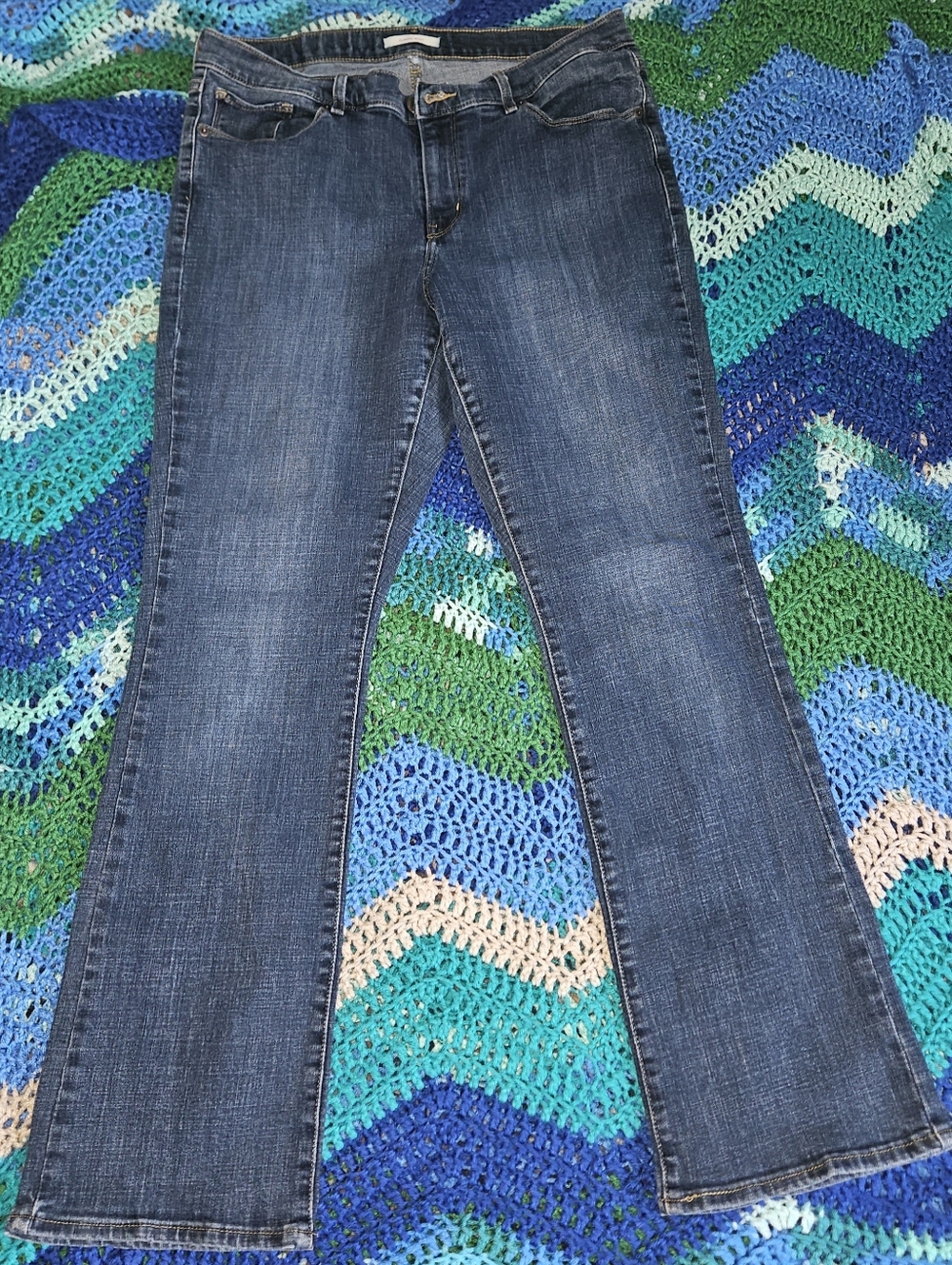Levi's Classic Boot Cut Jeans With R Tab, Size 14, from 2017.